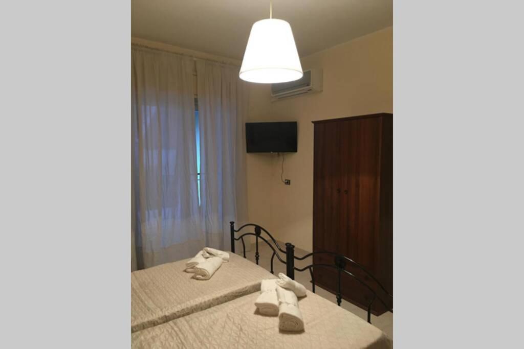 Casa Vacanze, A Due Passi Da Taormina يتوجاني المظهر الخارجي الصورة